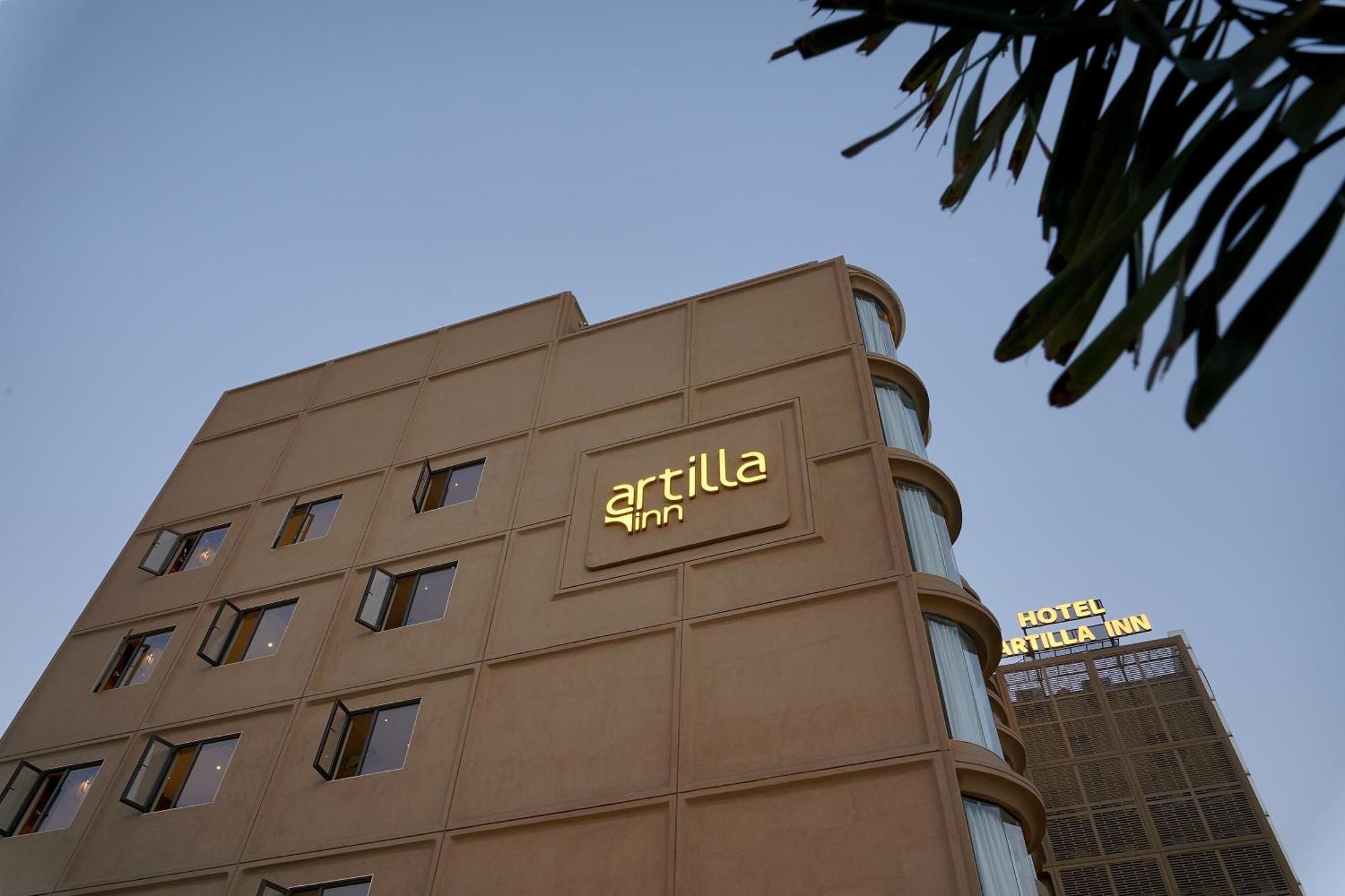 Artilla Inn Ahmedabad Exteriör bild