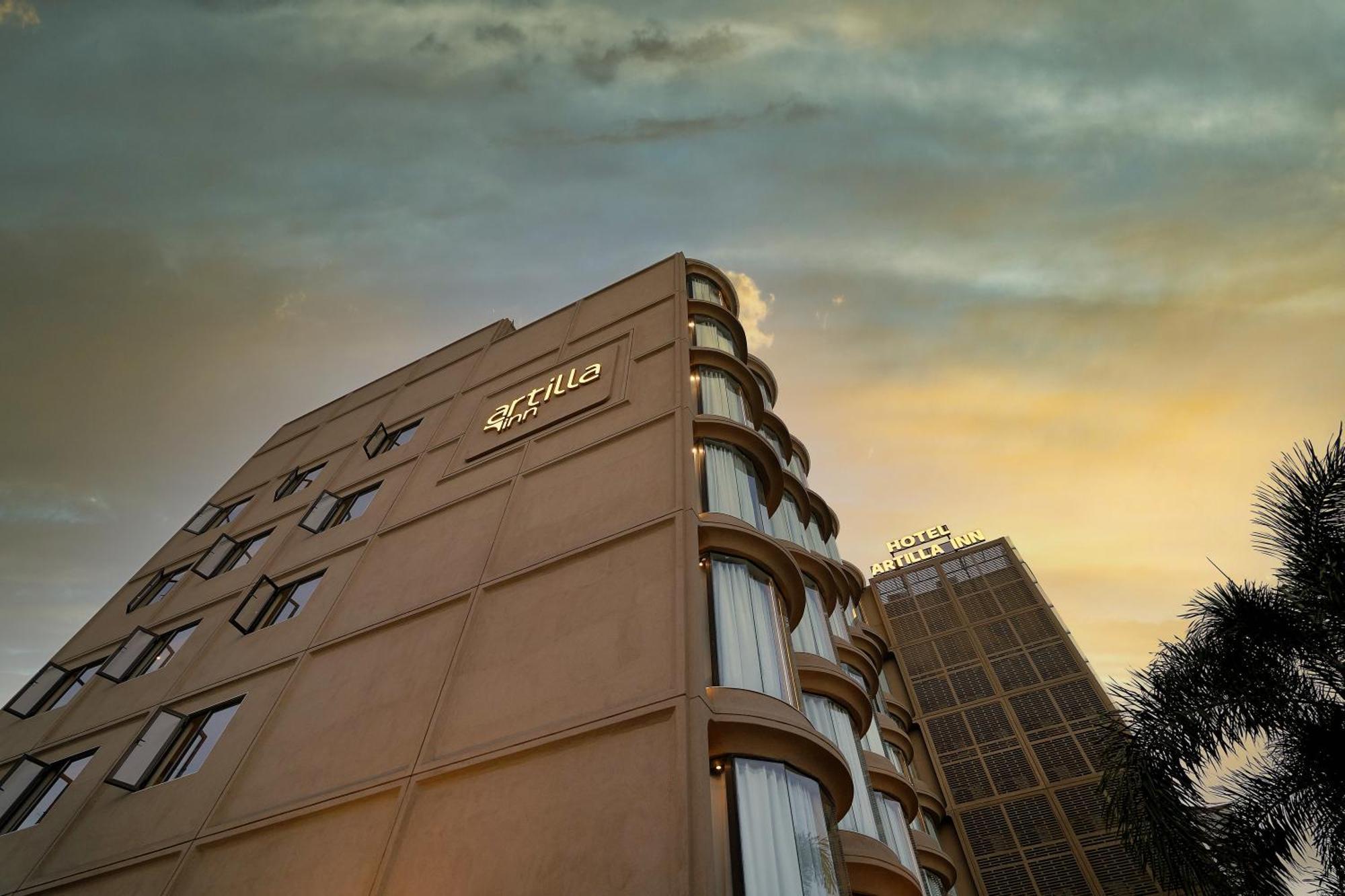 Artilla Inn Ahmedabad Exteriör bild