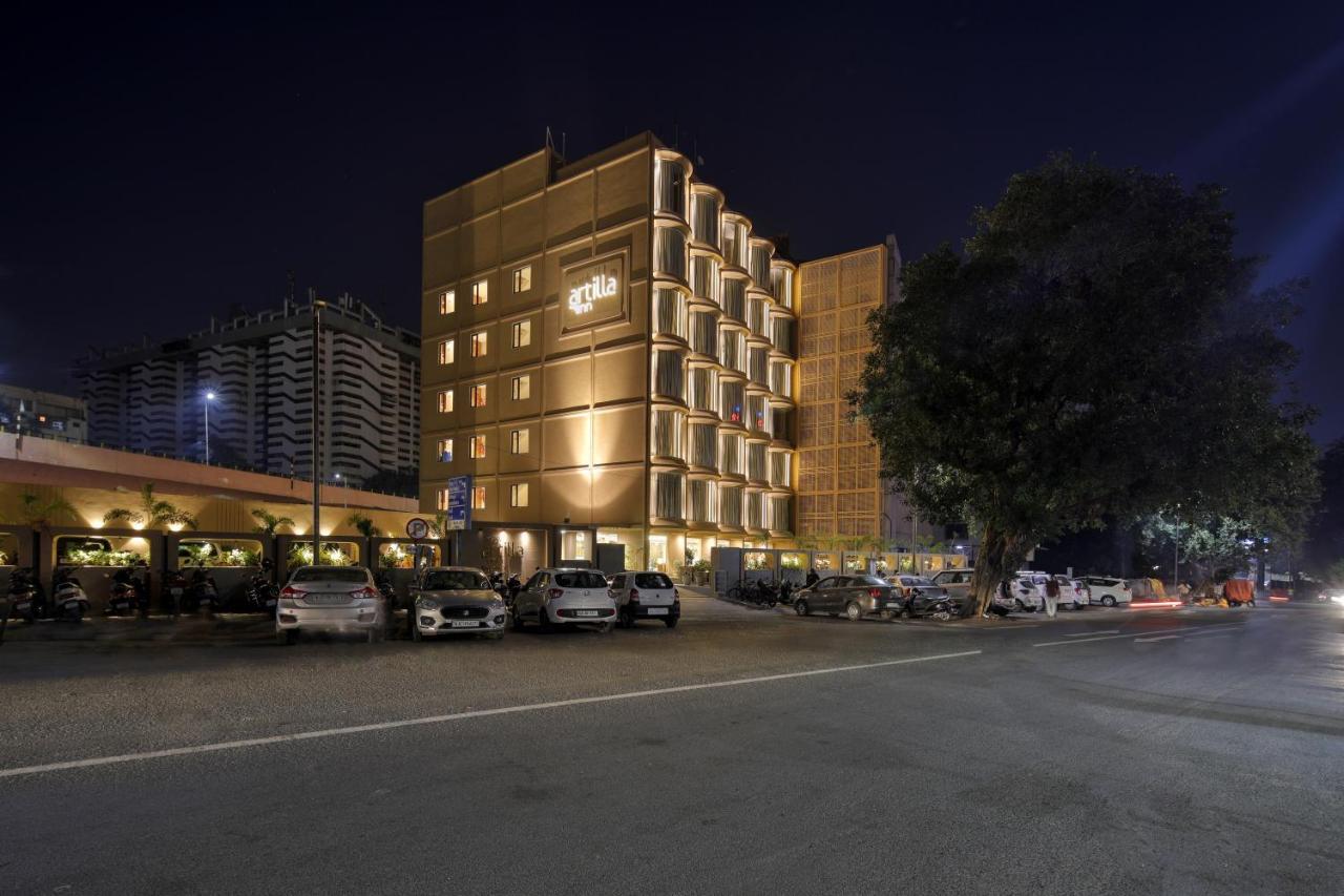 Artilla Inn Ahmedabad Exteriör bild